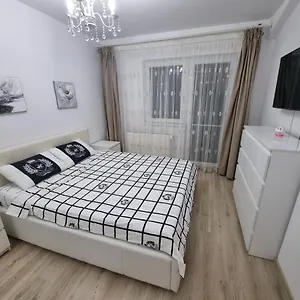 25 Luxury Bucureşti