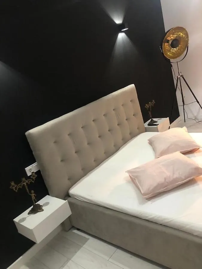 아파트 Ultracentral Apartament Calea Victoriei 부쿠레슈티