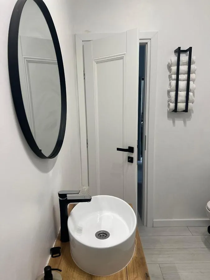 아파트 Ultracentral Apartament Calea Victoriei 부쿠레슈티